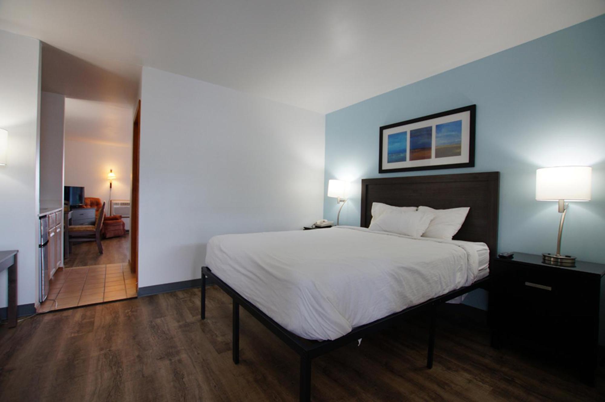 Snyders Shoreline Inn Ludington Zewnętrze zdjęcie