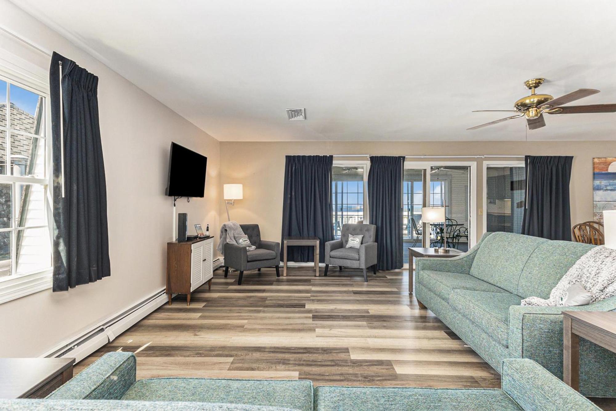Snyders Shoreline Inn Ludington Zewnętrze zdjęcie