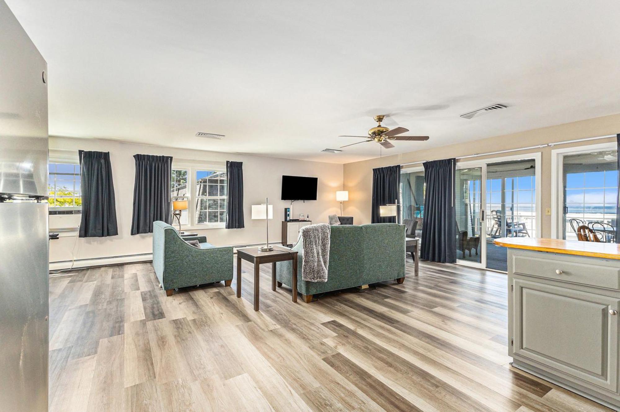 Snyders Shoreline Inn Ludington Zewnętrze zdjęcie