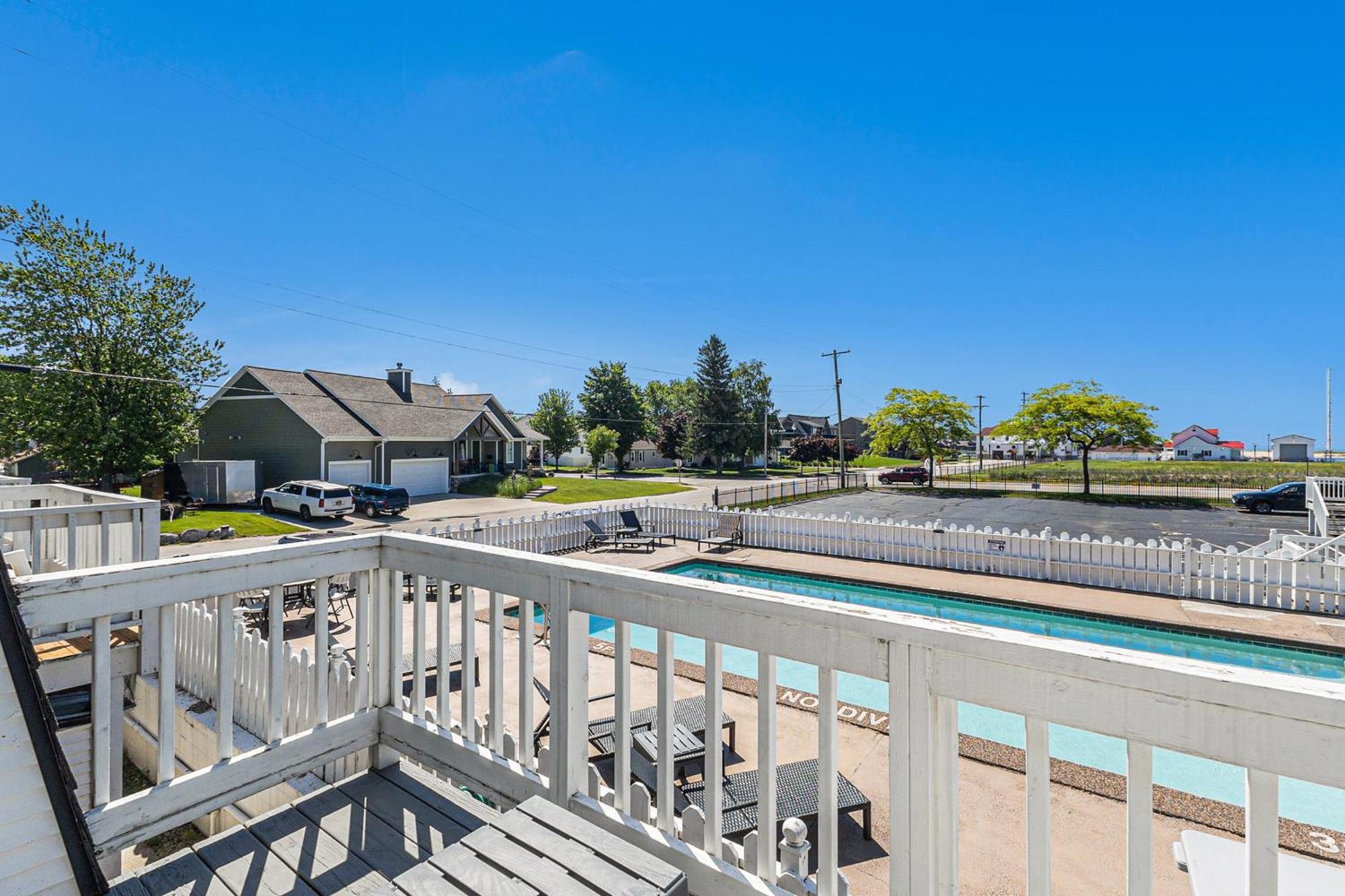 Snyders Shoreline Inn Ludington Zewnętrze zdjęcie