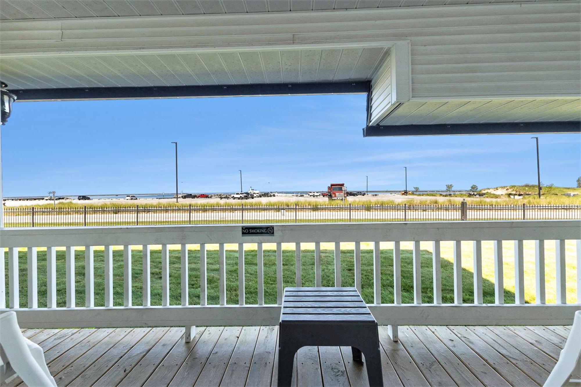 Snyders Shoreline Inn Ludington Zewnętrze zdjęcie